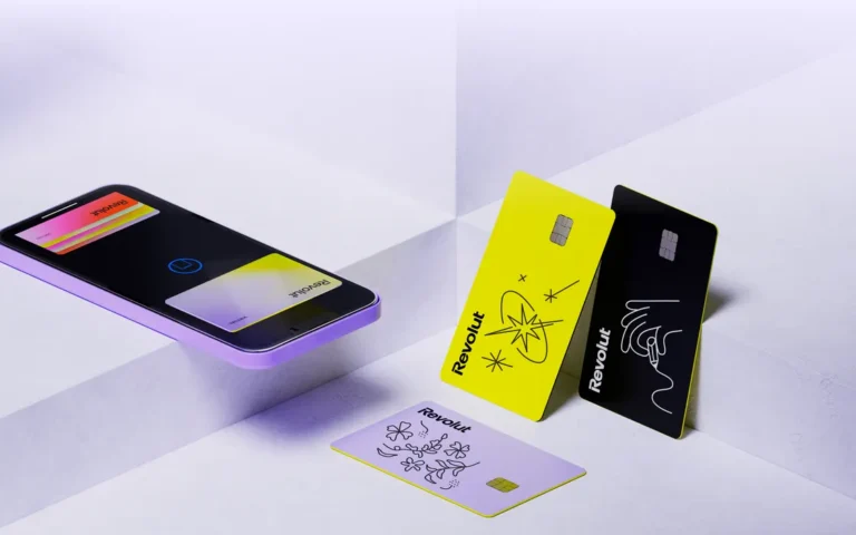 Comanda gratuit un card Revolut
